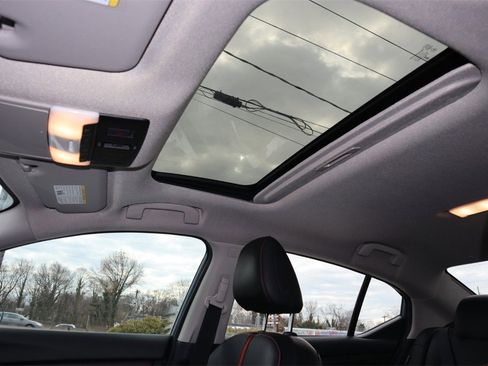 Certified 2025 Nissan Sentra SR w/ SR Premium Package image 12