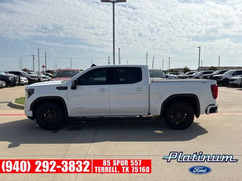 Used 2024 GMC Sierra 1500 Elevation w/ Elevation Premium Package AWD/4WD image 7