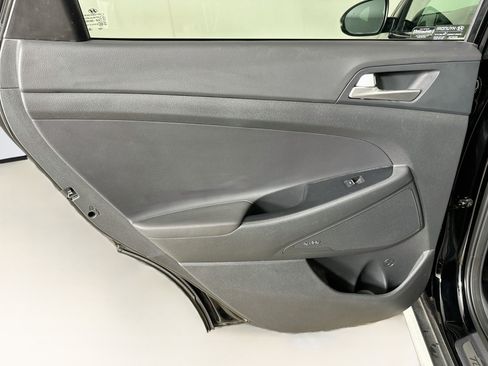 Used 2021 Hyundai Tucson Limited w/ Cargo Package FWD image 25
