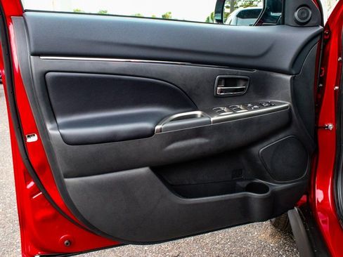 New 2025 Mitsubishi Outlander Sport SE AWD/4WD image 8
