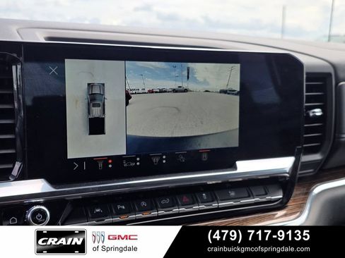 Used 2024 GMC Sierra 1500 Elevation w/ Elevation Premium Package AWD/4WD image 18