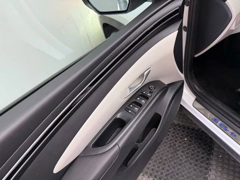Certified 2023 Hyundai Tucson SEL image 21