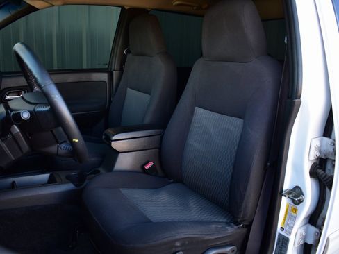 Used 2010 GMC Canyon SLT image 15