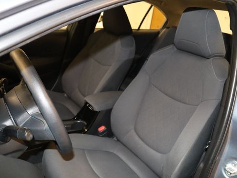 Used 2022 Toyota Corolla LE image 59