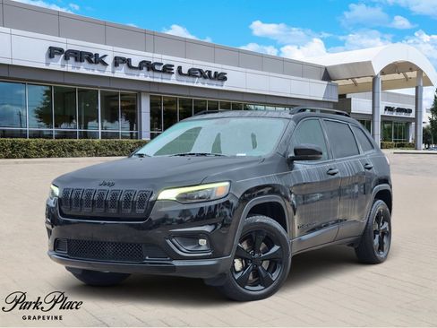Used 2019 Jeep Cherokee Latitude Plus image 1