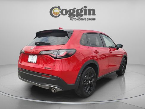 Certified 2023 Honda HR-V Sport image 5