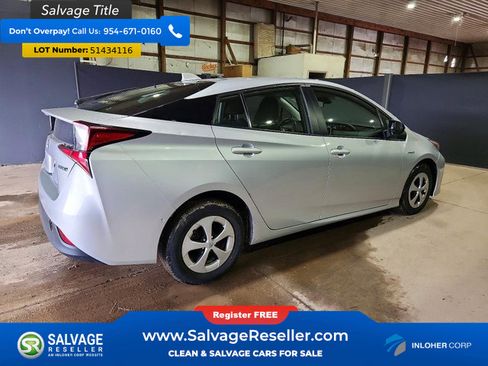 Used 2022 Toyota Prius LE AWD/4WD image 4
