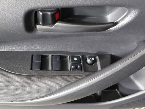 Used 2023 Toyota Corolla LE image 29