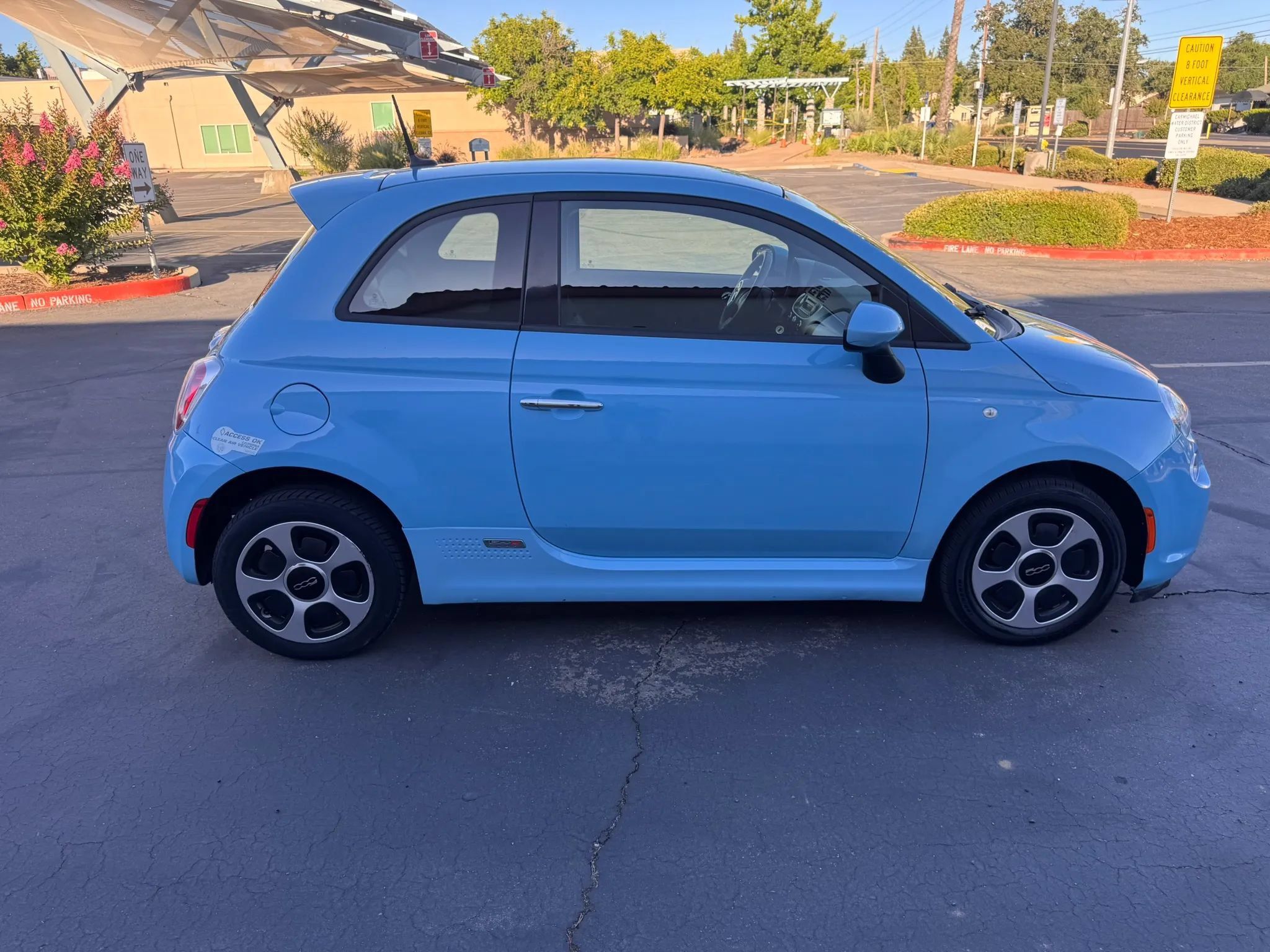 Used 2015 FIAT 500 e FWD image 7