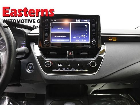 Used 2022 Toyota Corolla LE w/ LE Convenience Package FWD image 12