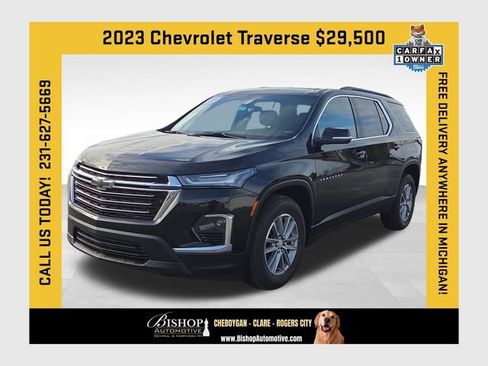Used 2023 Chevrolet Traverse LT w/ LPO, Floor Liner Package AWD/4WD image 1