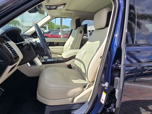 Used 2021 Land Rover Range Rover Westminster Edition image 13