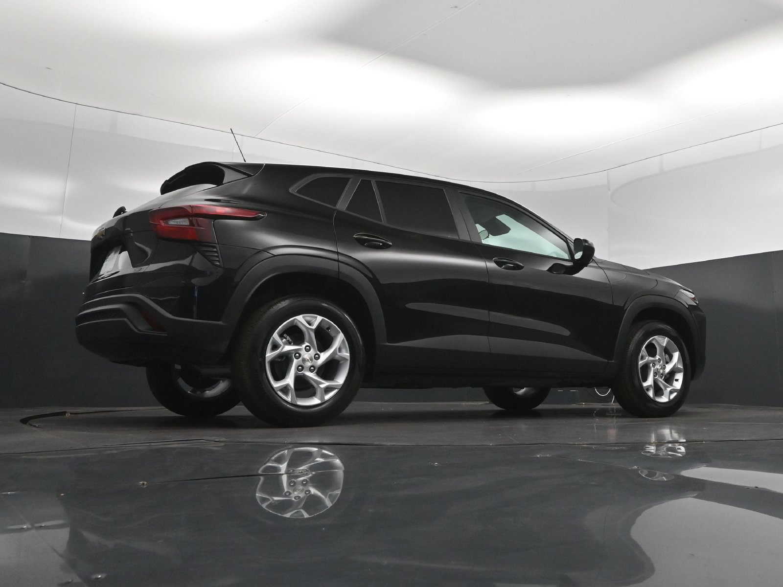 New 2026 Chevrolet Trax LS w/ LS Convenience Package FWD image 42