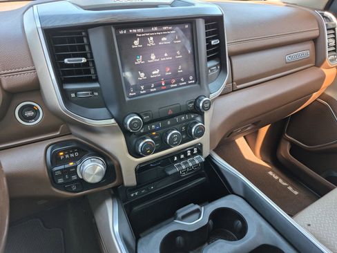 Used 2019 RAM 1500 Laramie image 18