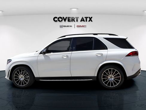 Used 2021 Mercedes-Benz GLE 350 4MATIC w/ AMG Line Exterior image 3