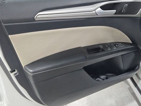 Used 2019 Ford Fusion S image 23