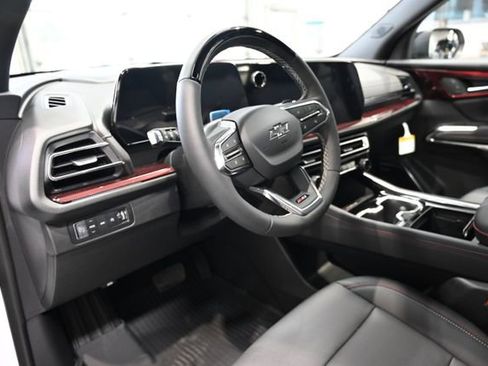 New 2026 Chevrolet Traverse Z71 w/ Enhanced Driving Package image 21