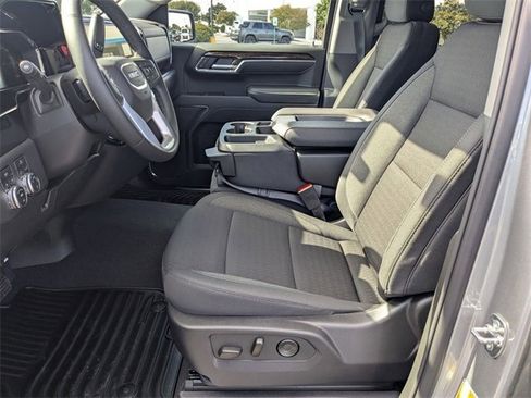 New 2026 GMC Sierra 1500 SLE w/ Preferred Package image 14