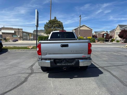Used 2020 Toyota Tundra SR5 w/ SR5 Upgrade Package AWD/4WD image 6