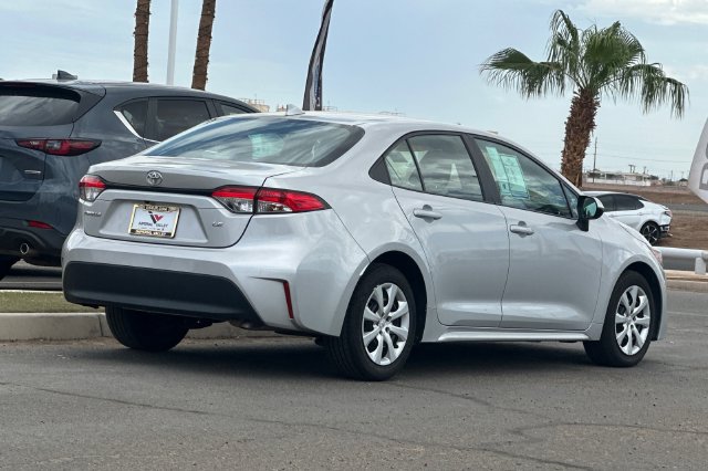 Used 2024 Toyota Corolla LE FWD image 3