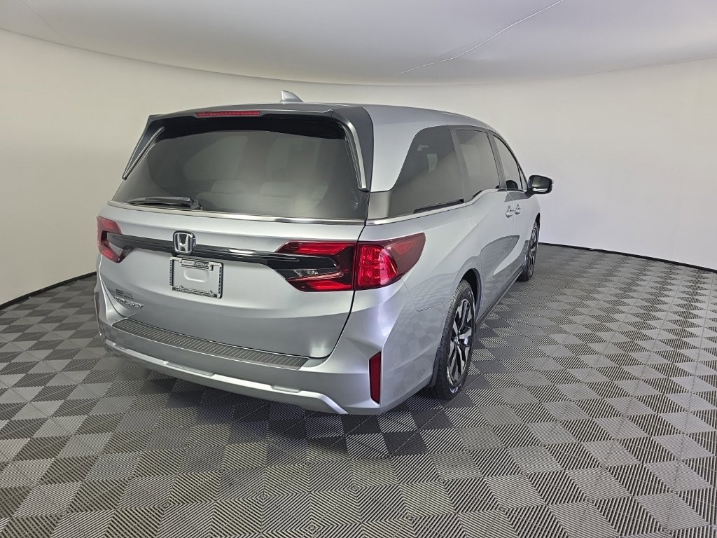Used 2026 Honda Odyssey EX-L image 5