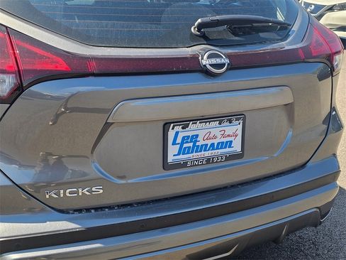 New 2025 Nissan Kicks Play S image 23