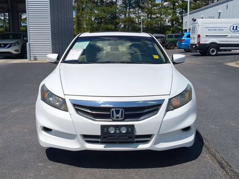 Used 2011 Honda Accord EX image 8