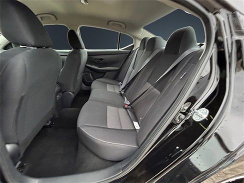 Used 2024 Nissan Sentra SV image 13