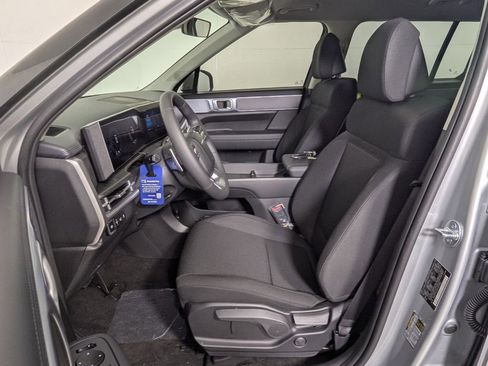 New 2026 Hyundai Santa Fe SE image 12