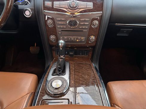 Used 2016 INFINITI QX80 2WD w/ Signature Edition Package image 26