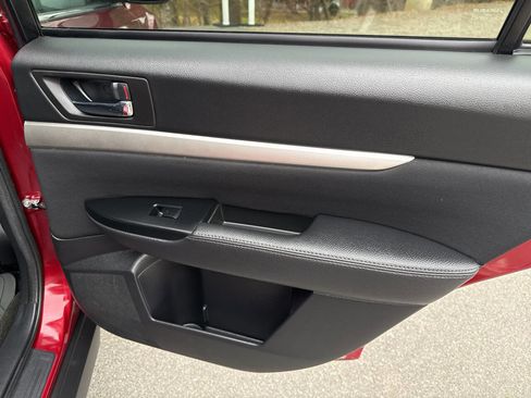 Used 2012 Subaru Outback 2.5i Premium image 18