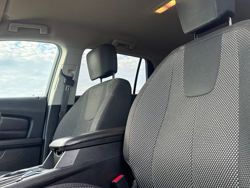 Used 2017 GMC Terrain SLE FWD image 43