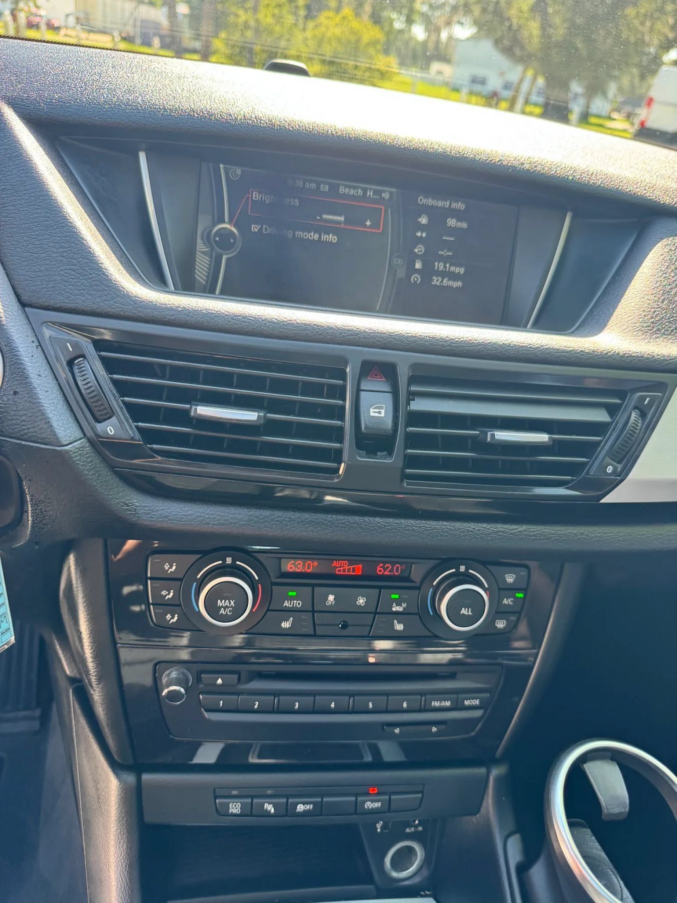 Used 2015 BMW X1 sDrive28i RWD image 12