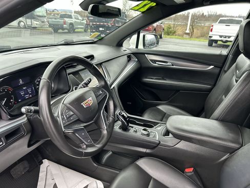 Used 2022 Cadillac XT5 Luxury AWD/4WD image 25