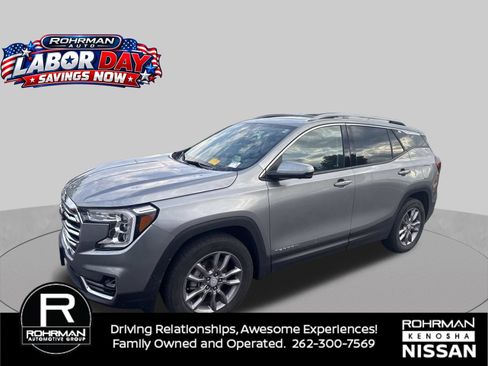 Used 2023 GMC Terrain SLT w/ Infotainment Package II AWD/4WD image 1