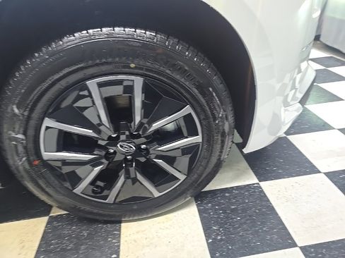 New 2026 Subaru Solterra Premium image 4