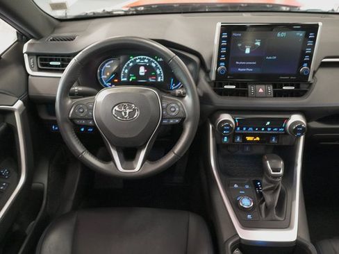 Certified 2022 Toyota RAV4 XSE image 35