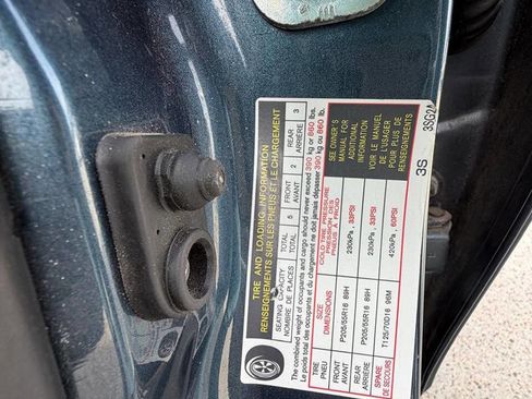 Used 2015 Nissan Sentra SV image 15