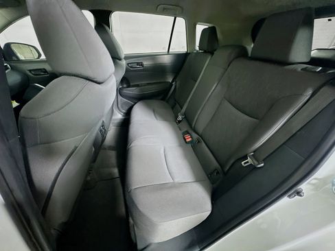 Used 2023 Toyota Corolla Cross LE image 27