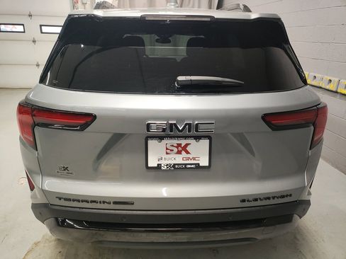 New 2026 GMC Terrain Elevation image 21