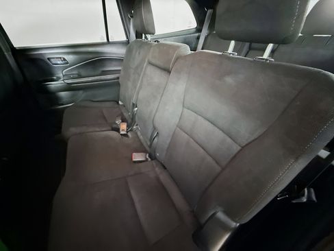 Used 2022 Honda Pilot Sport image 28