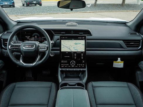 New 2026 GMC Terrain AT4 w/ Convenience Package III image 14