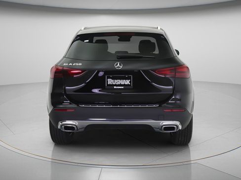 New 2026 Mercedes-Benz GLA 250 image 3
