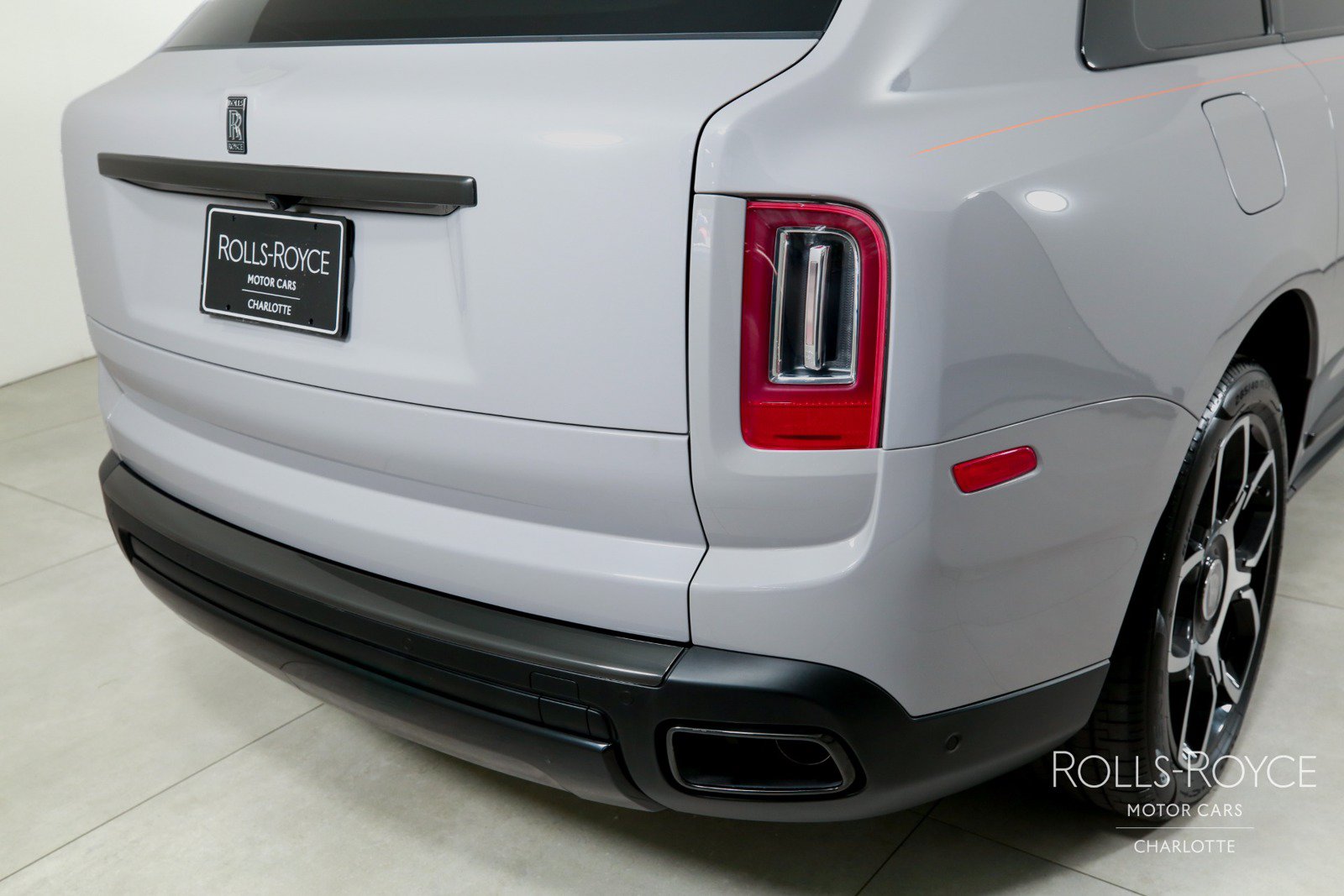 Certified 2023 Rolls-Royce Cullinan Black Badge w/ Driver's Package AWD/4WD image 49
