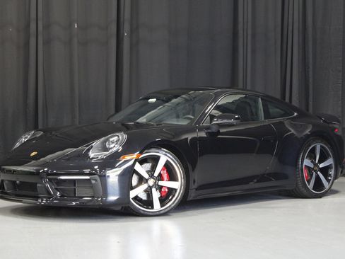 Certified 2024 Porsche 911 Carrera S RWD image 1