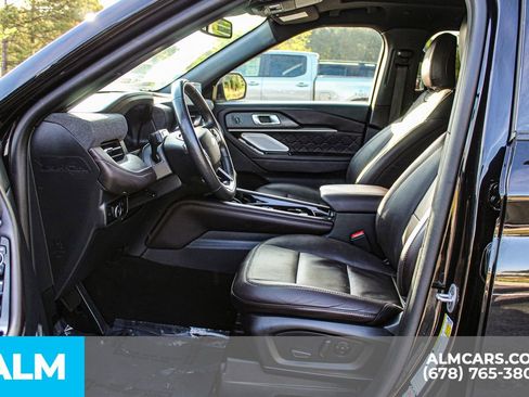 Used 2025 Ford Explorer Platinum w/ LUX Leather Package AWD/4WD image 12