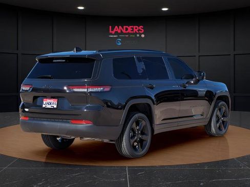 New 2024 Jeep Grand Cherokee L Altitude image 3
