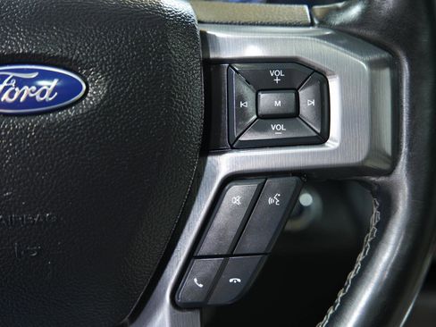 Used 2021 Ford Expedition Platinum image 40