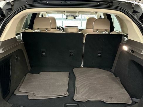 Used 2023 Lincoln Corsair Reserve w/ Equipment Group 201A image 16