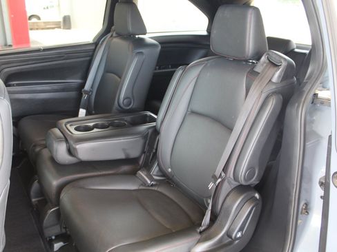 Used 2025 Honda Odyssey Sport-L image 29
